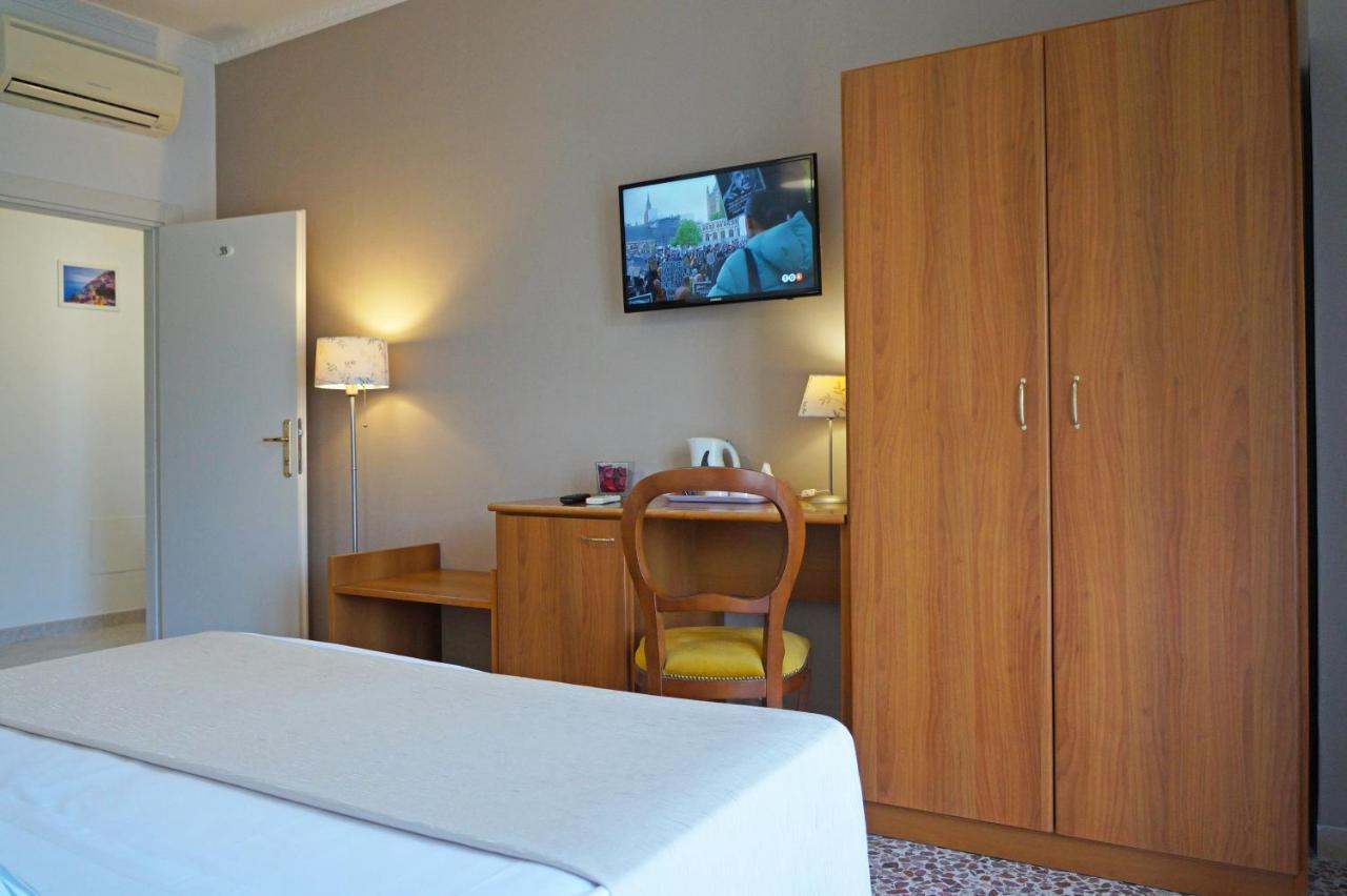 Villa Susy Relais 상트아그넬로 외부 사진